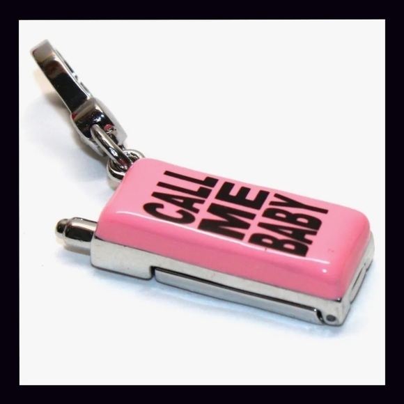 Juicy Couture Rare Pink Flip Phone Charm - Picture 1 of 5